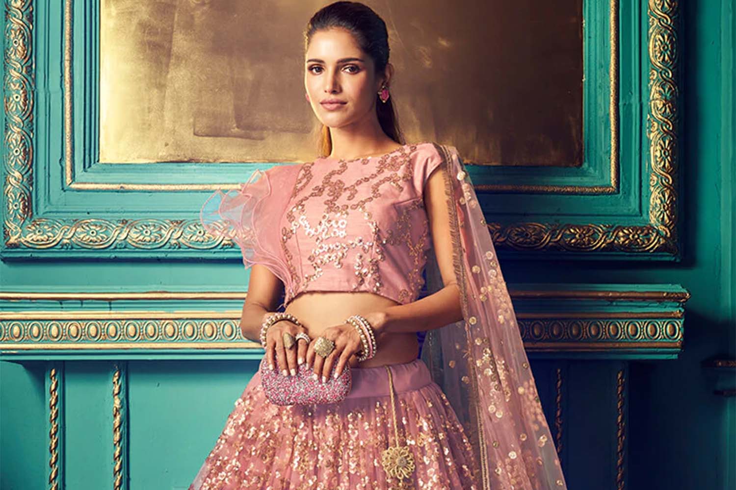 7 Lehenga Blouse Designs for a Party - Lashkaraa