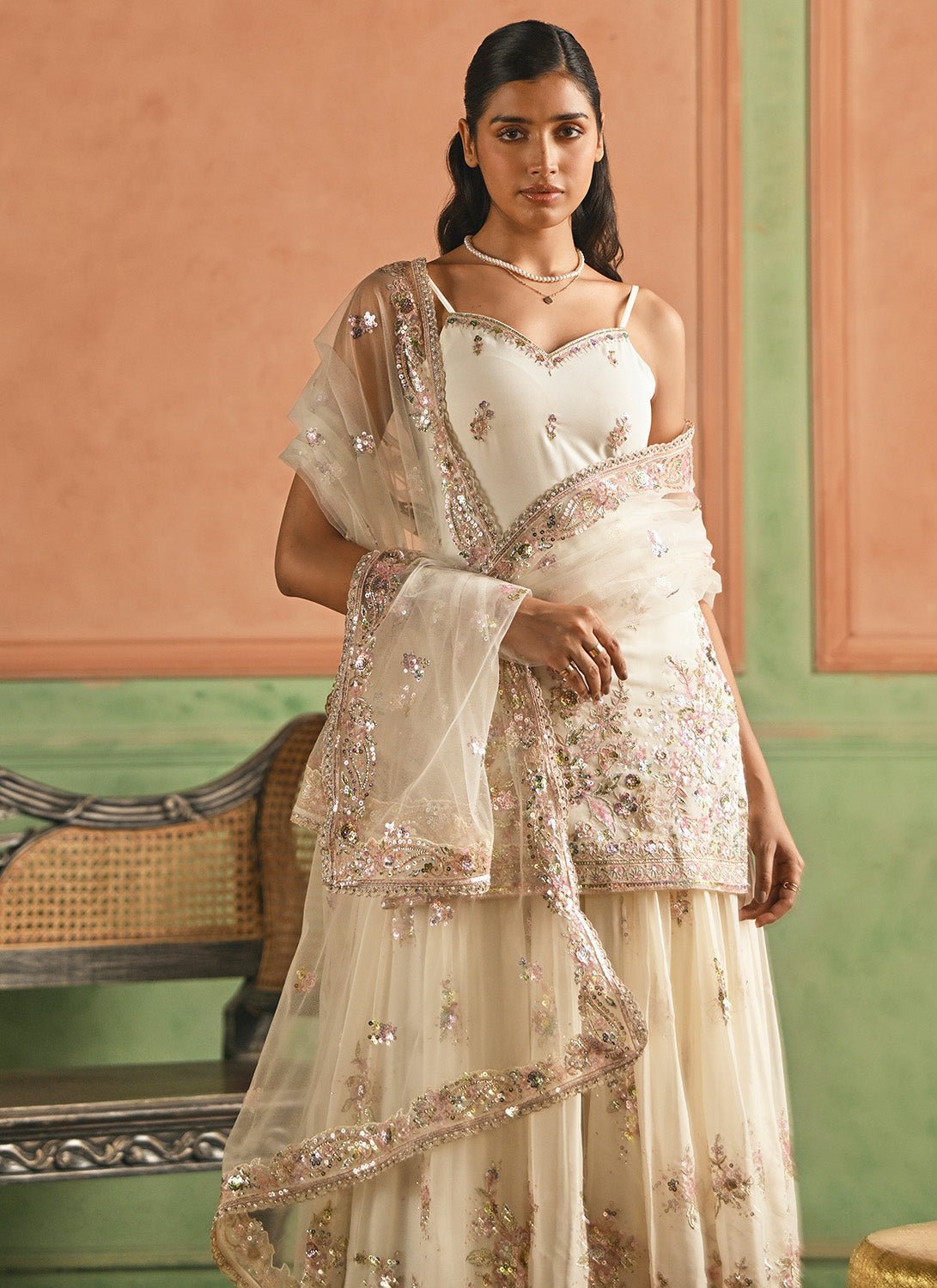 How to Measure Yourself for Indian Clothes Online: A Complete Size Guide - Lashkaraa