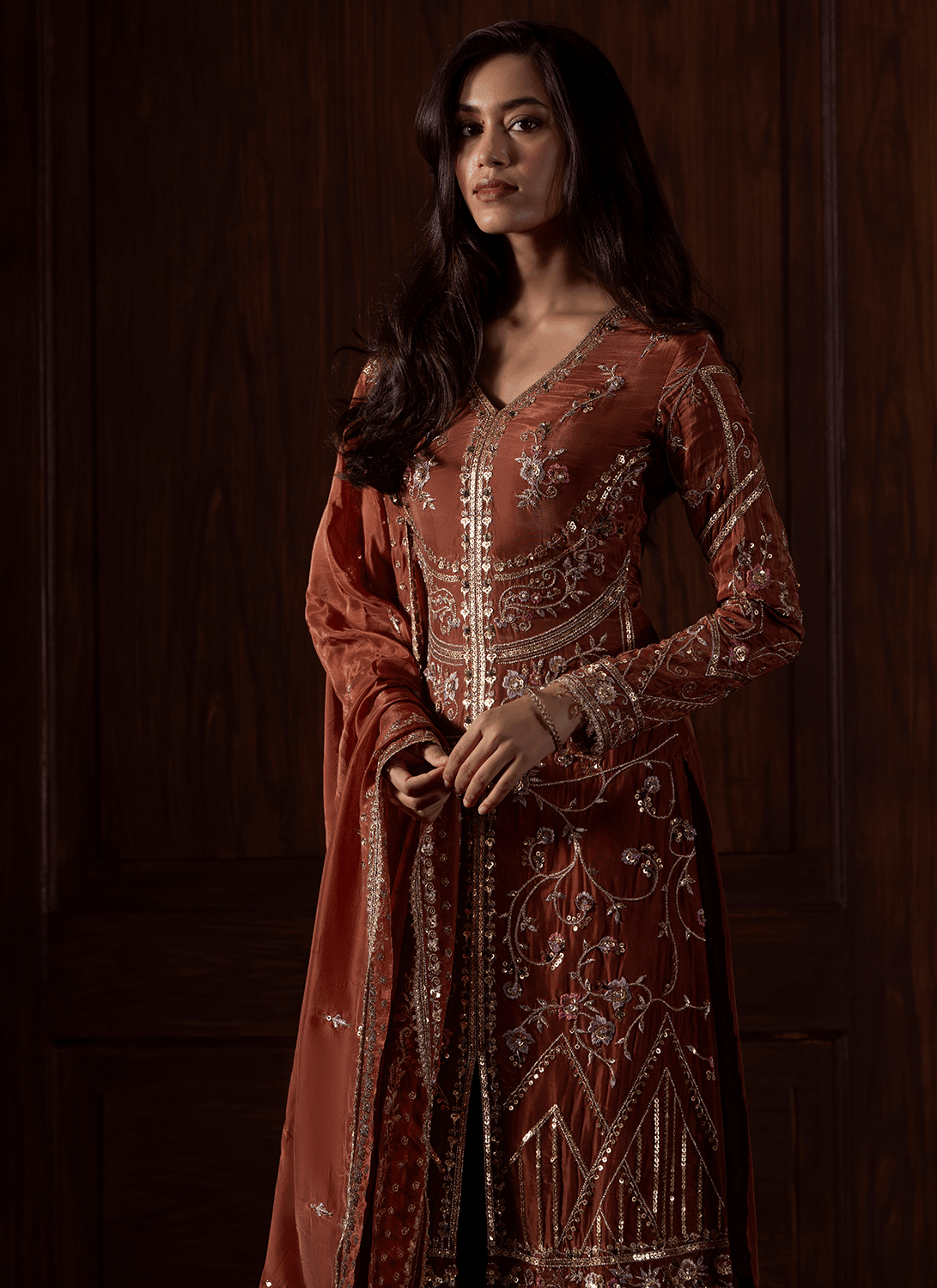 Pakistani Wedding Guest Outfits: What to Wear and What to Avoid - Lashkaraa