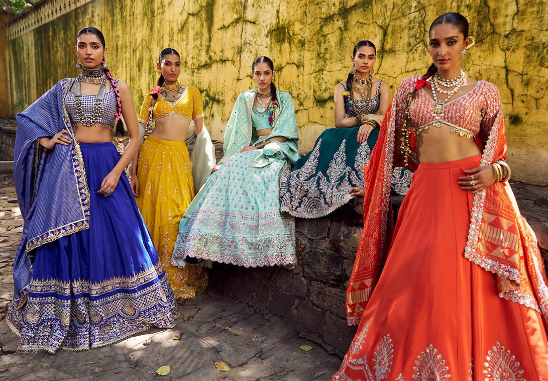 The Hands That Weave Heritage: A Tribute to the Indian Artisan - Lashkaraa