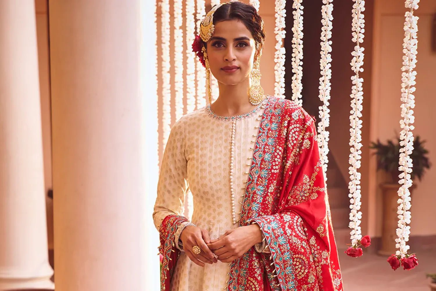Visiting India? Travel Clothes For Women - Lashkaraa