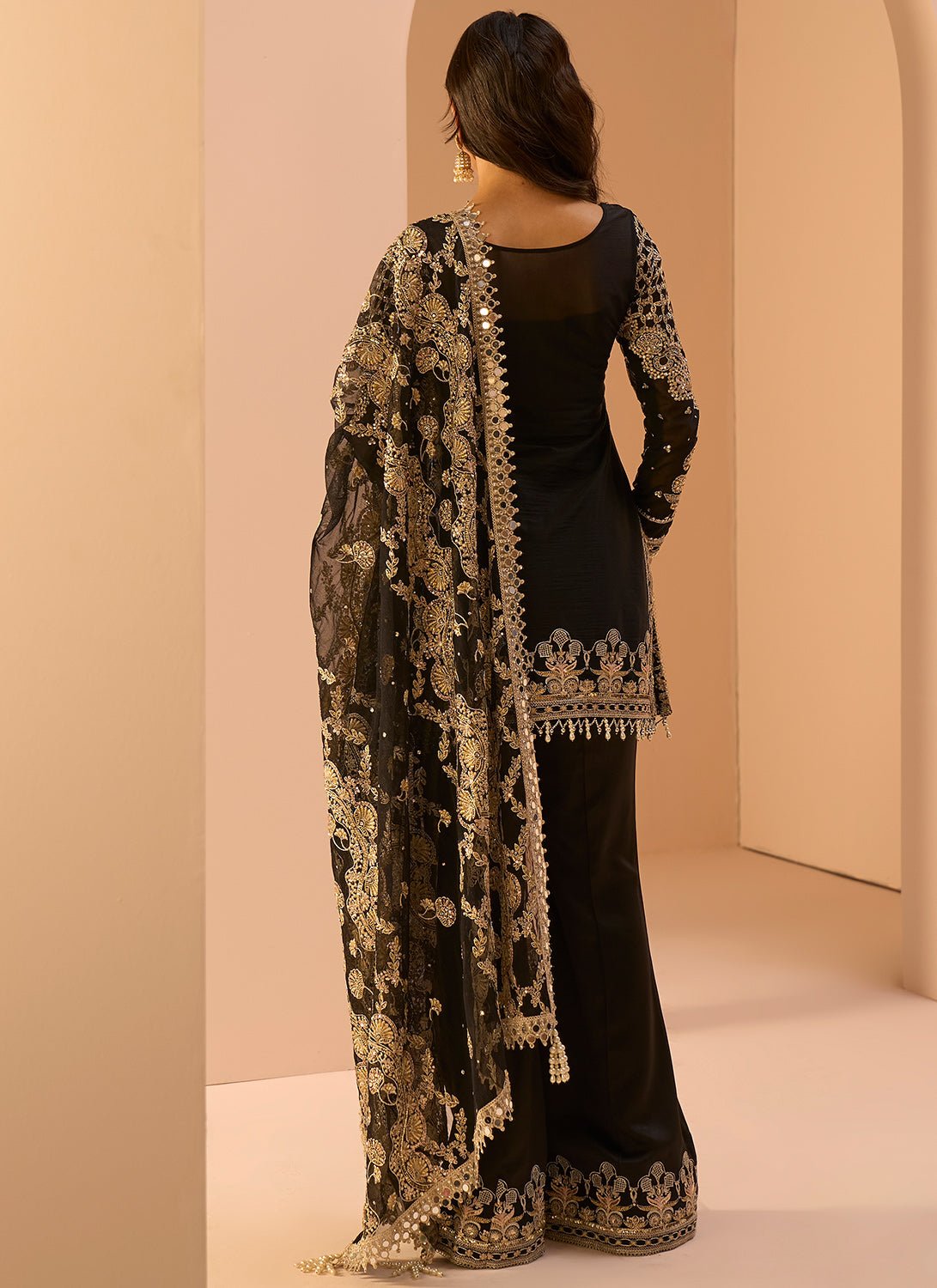 Black Embroidered Pant Suit - Lashkaraa
