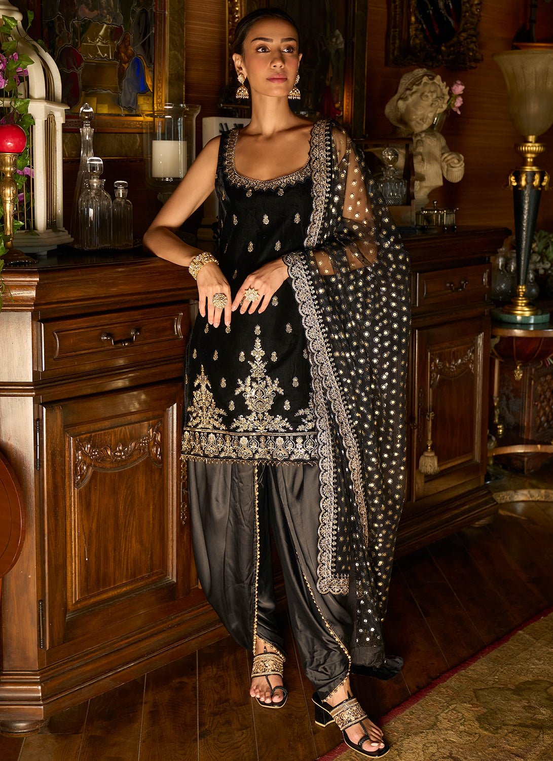 Black Embroidered Velvet Punjabi Suit - Lashkaraa