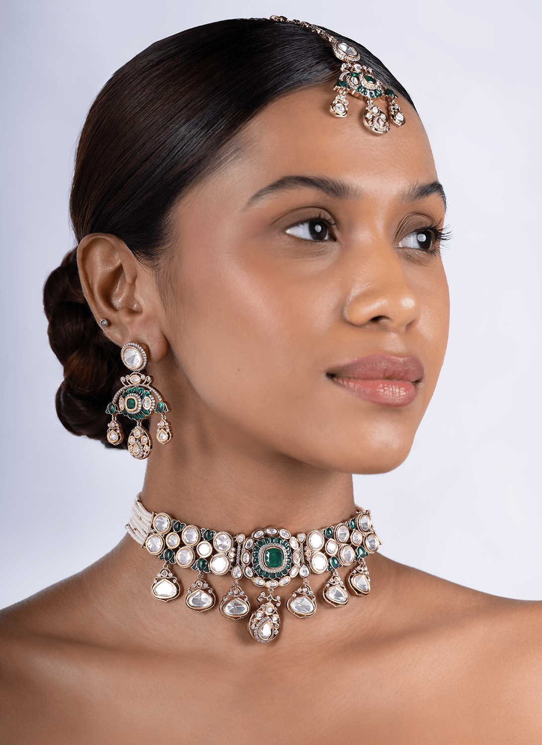 Pearl and Emerald Choker Set - Lashkaraa
