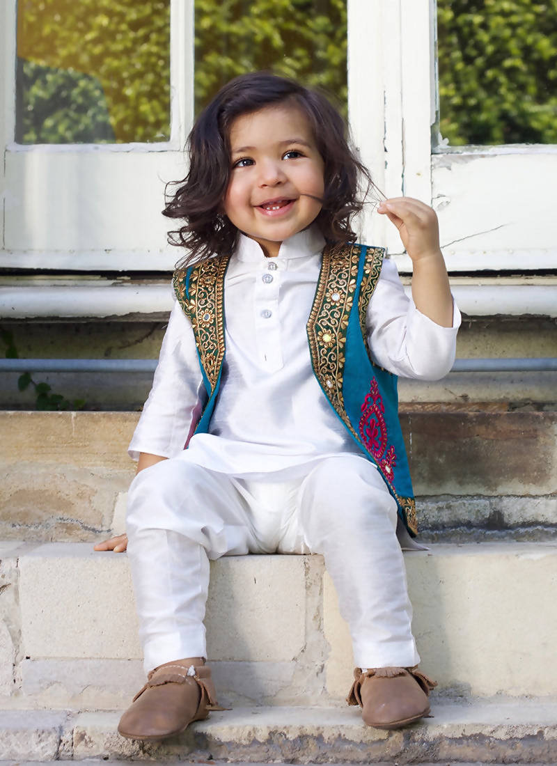 Kids Afghan Style Kurta Set With Vest