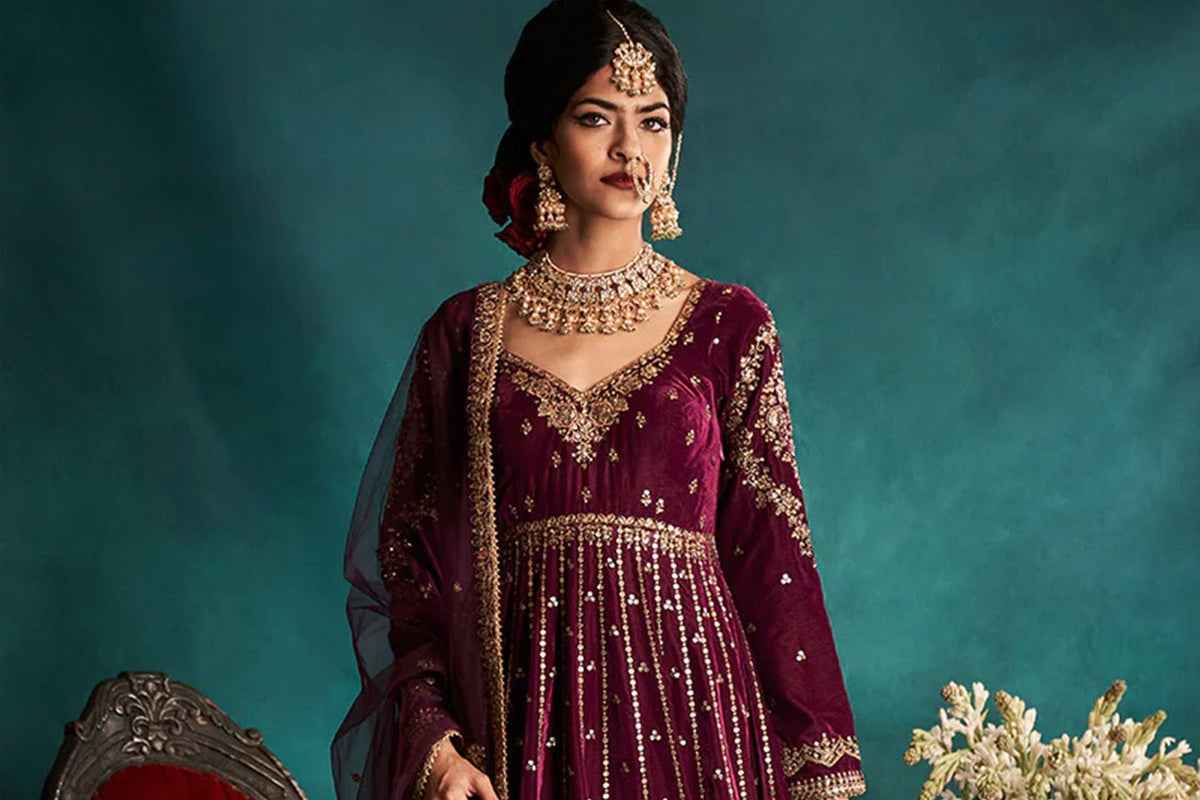 winter indian dresses for women 10 Wedding Outfits in India Size:Kid XL(8-9Y) Misc_Published Luxe Linen & Leather: