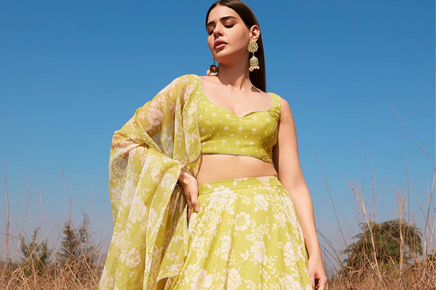 How To Celebrate Diwali in a Lehenga - Lashkaraa