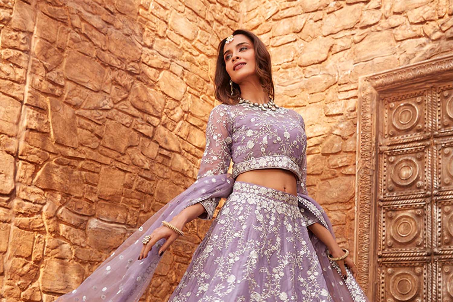 What's the Difference Between Lehenga and Ghagra? - Lashkaraa
