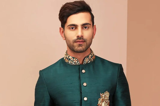 Indian Winter Clothes: 5 Outfits & Tips to Stay Warm & Trendy