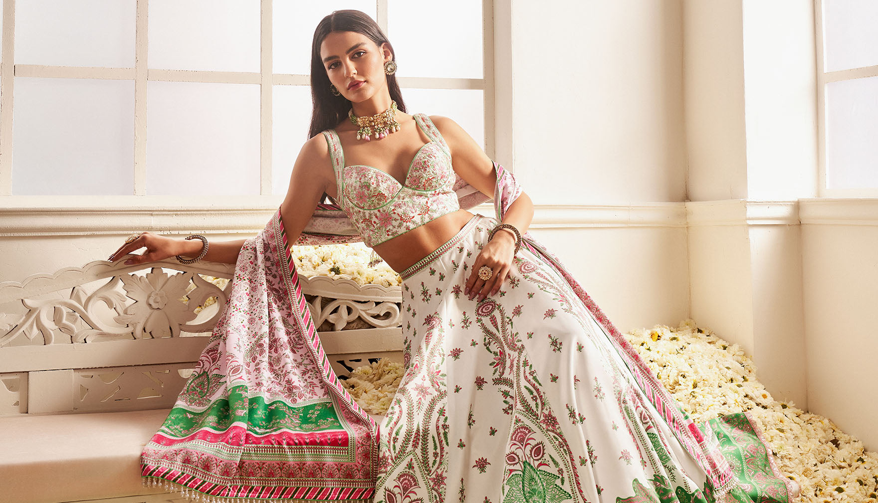 Buy Traditional Wedding Ethnic Bridal Lehenga Choli Online