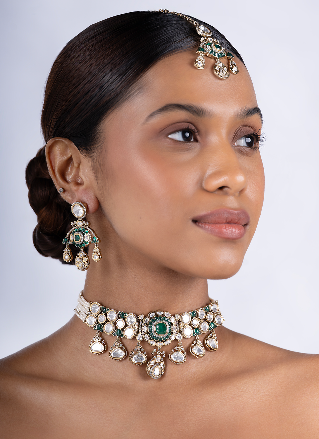 Pearl and Emerald Choker Set
