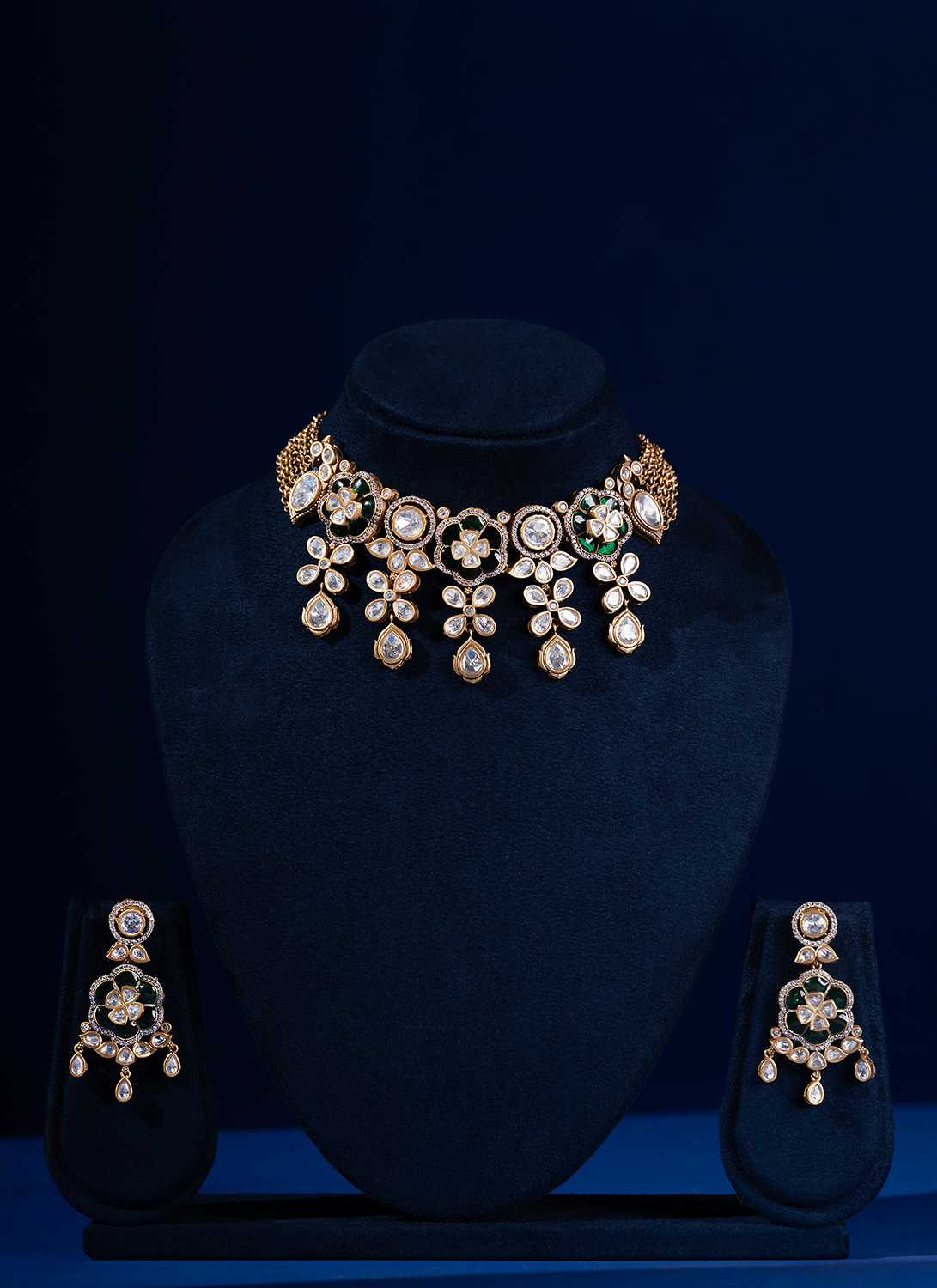 Emerald and Gold Kundan Necklace Set