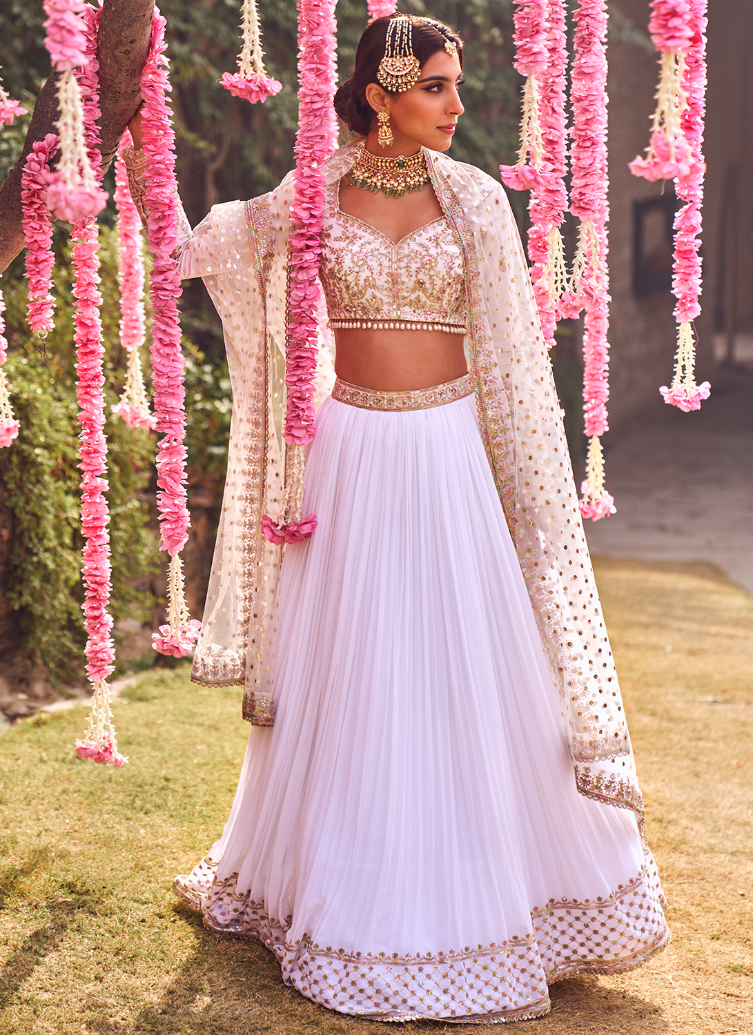 White Wedding Lengha Stylish Designer Lehenga Choli Indian Pakistani  Wedding Bridesmaids Dress Ghagra Choli Chaniya Choli Bridal Lehenga - Etsy