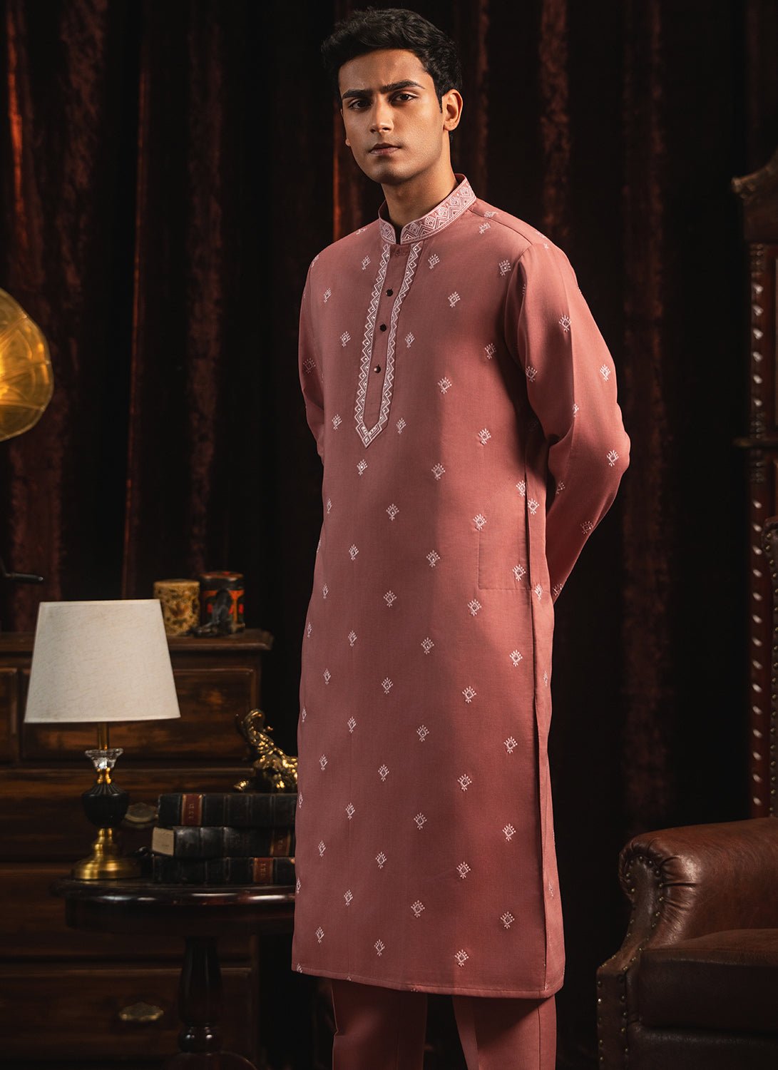 Dusty Rose Embroidered Kurta Set - Lashkaraa