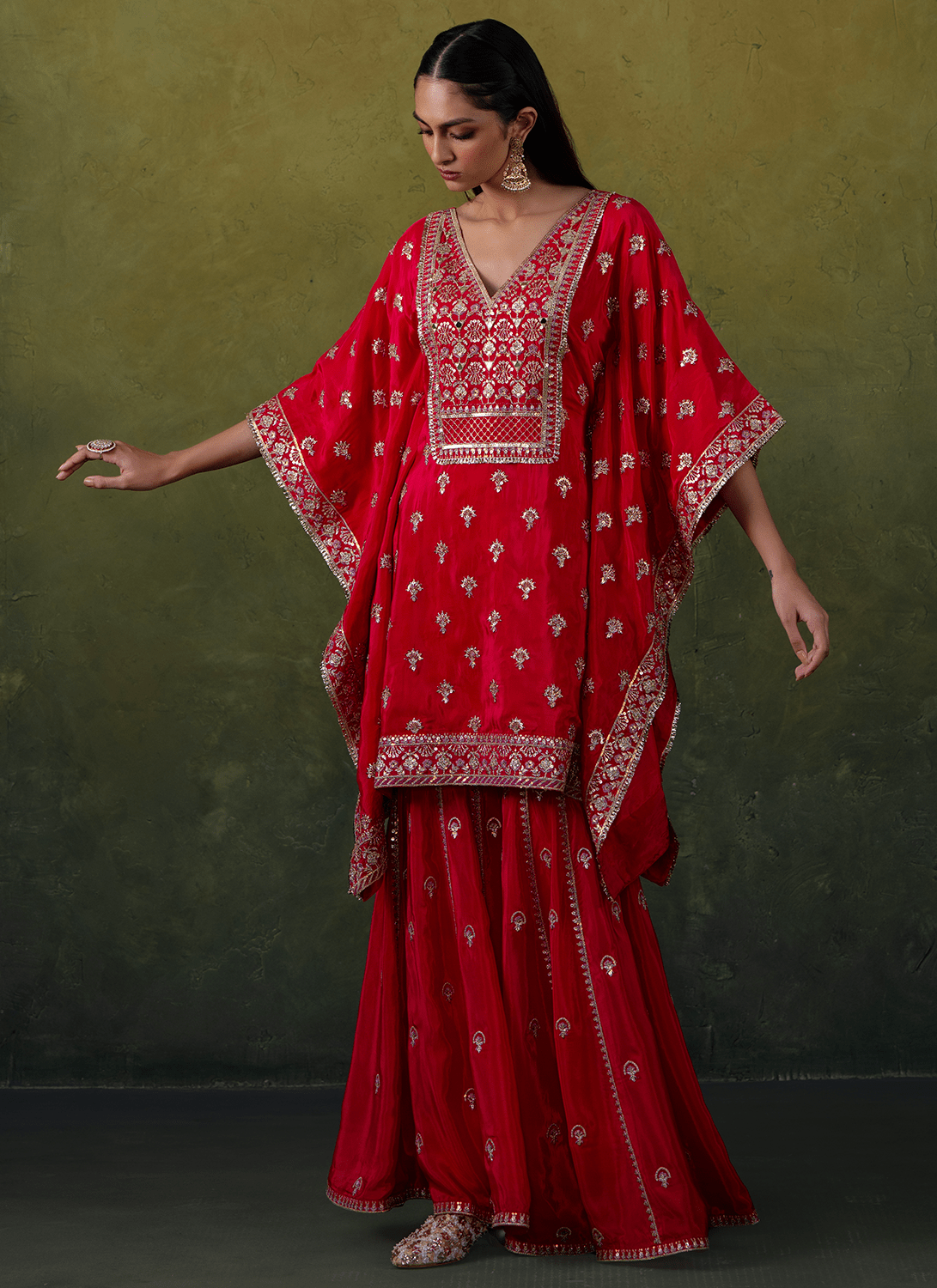Hot Pink Embroidered Crepe Kaftan - Lashkaraa