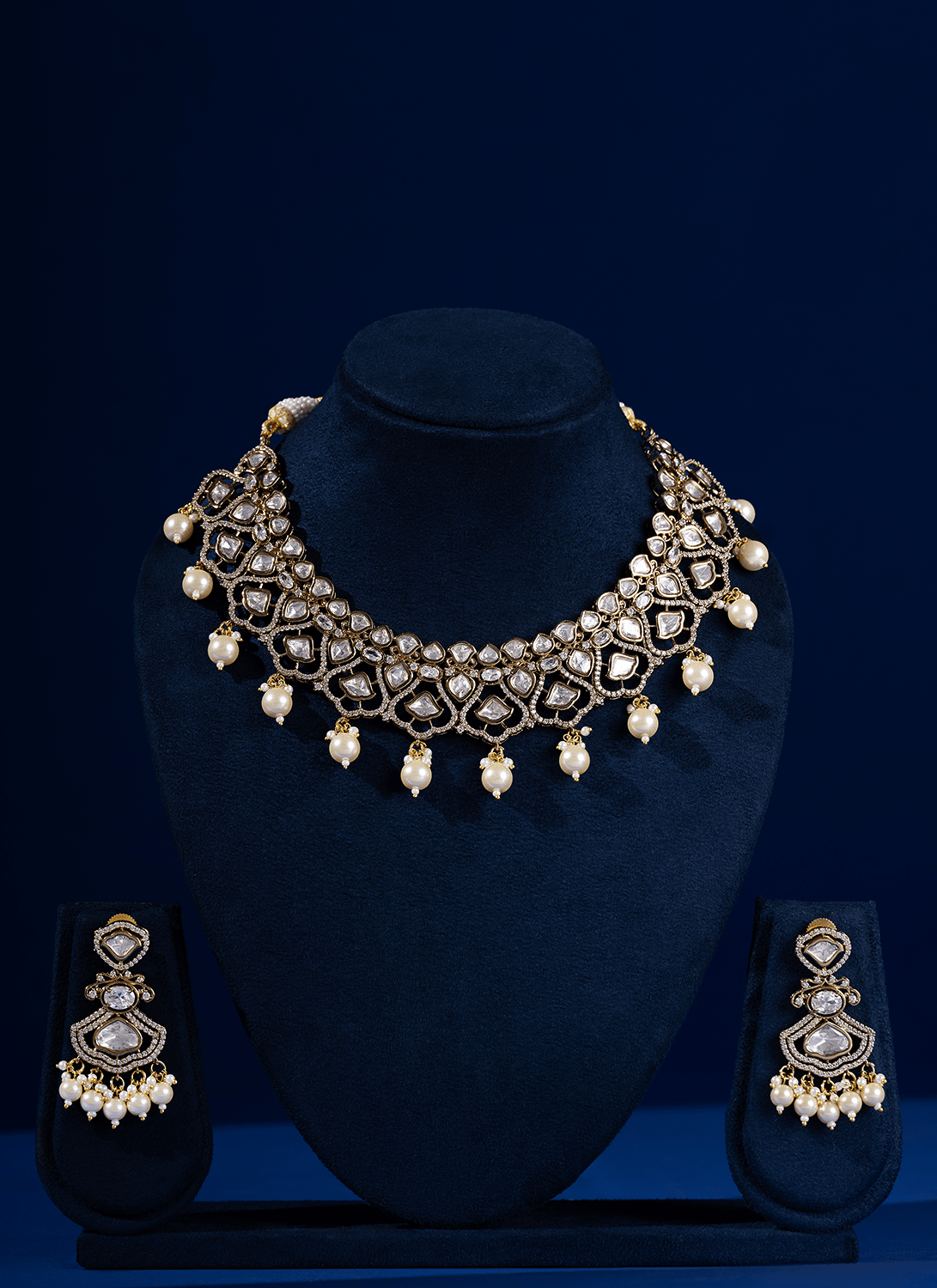 Pearl and Kundan Necklace Set - Lashkaraa