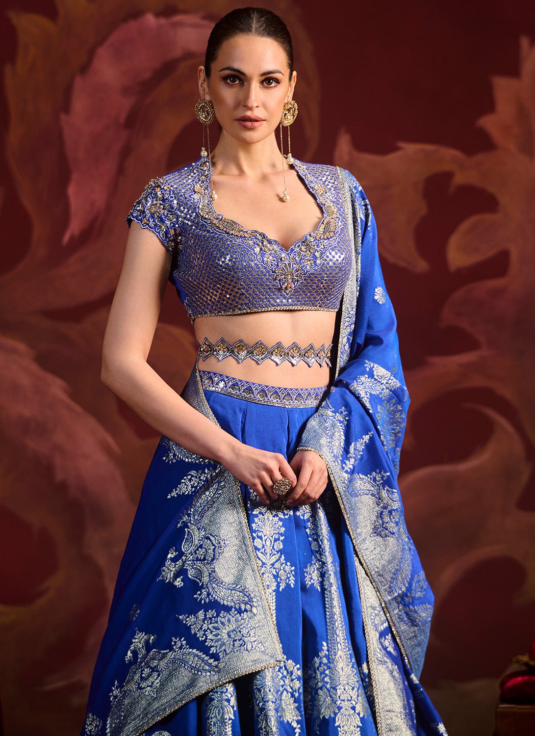 新品 BLUELEA EMBROIDERYJACQUARDBLOUSE ブルレア Royal Blue Embroidered Brocade Lehenga